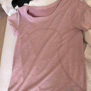 rare like bubblegum pink lulu top!!